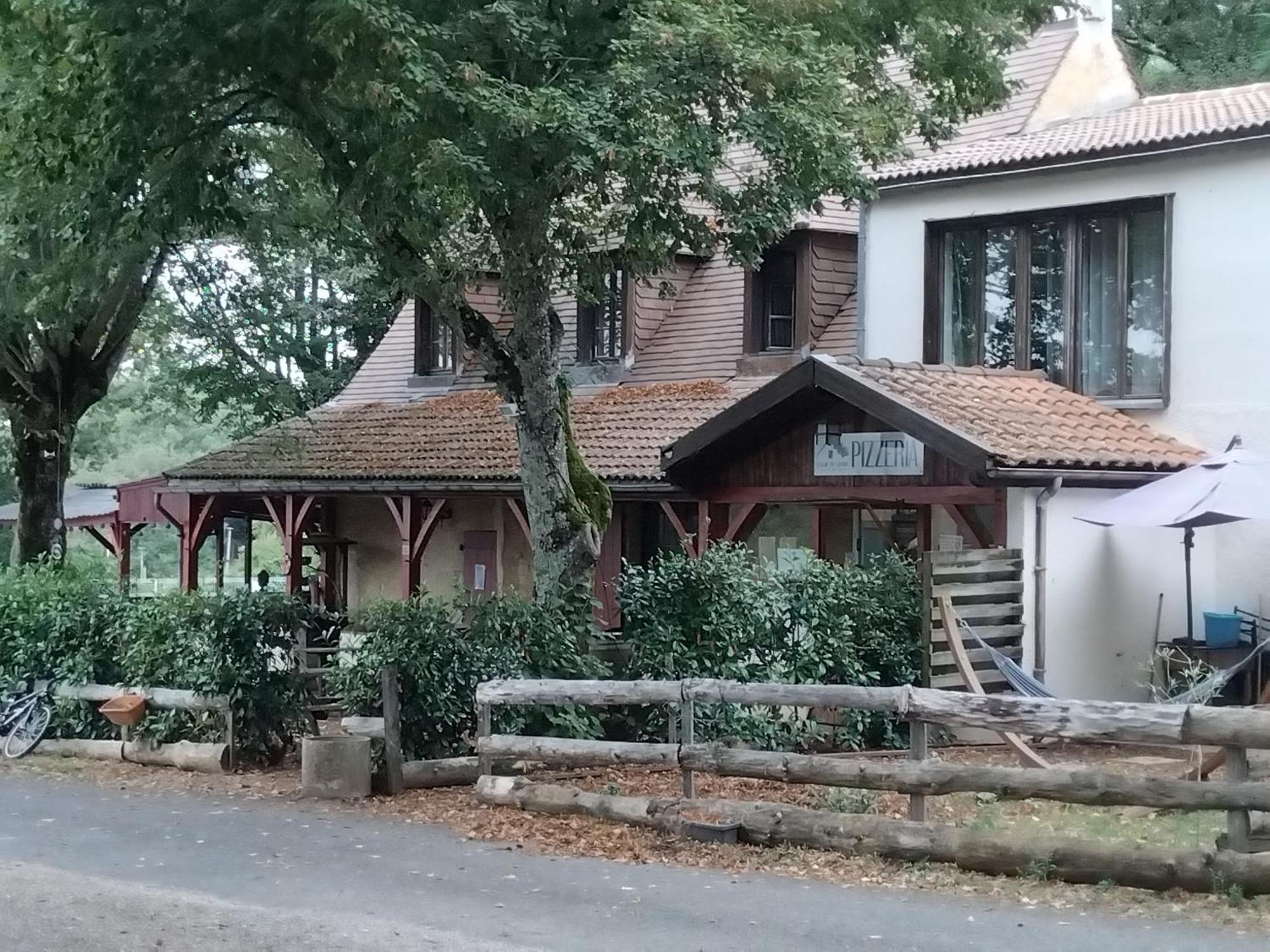 Maisonnette Pour Detente Ou Travail Saint-Aubin-de-Nabirat Exterior foto